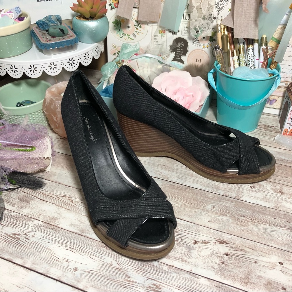 American Eagle Open Toe Criss Cross Wedge Heels Women’s Size 7.5 Charcoal Casual